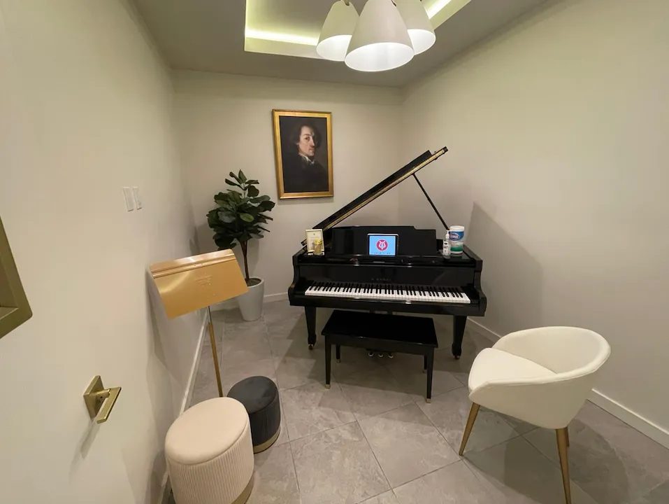 Angeles Academy of Music